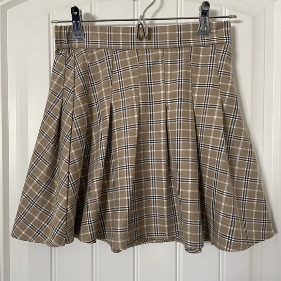 Garage Pleated Skirt - Picture 1 of 3